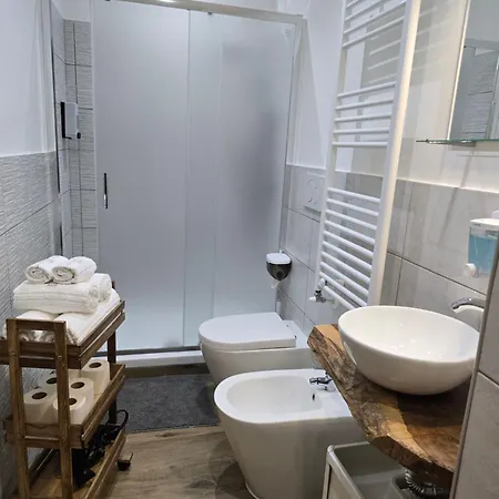 Saint George's House * Bari